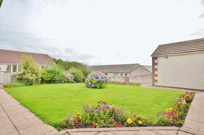 Front garden 