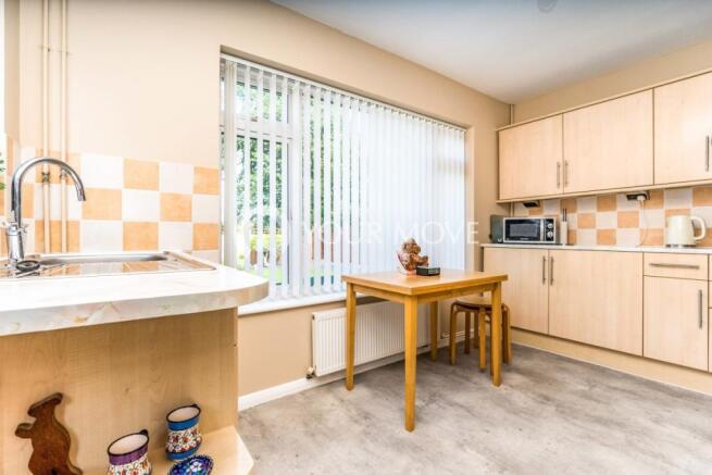 Kitchen/Breakfast Ro