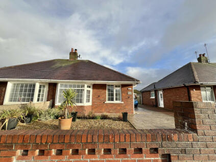 Tennyson Avenue, Thornton, FY5