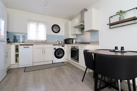 Dorman Avenue North, Aylesham, Canterbury, Kent, CT3 3BW