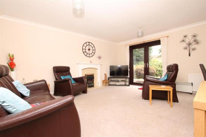 Living Dining Room.JPG