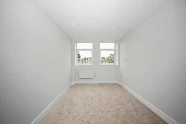 2 bed Apartment for sale Image 12