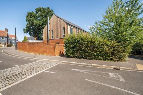 Gardener Close, Waterlooville