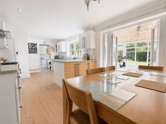 Open Plan Dining Kitchen