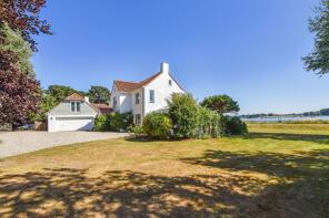 Frenchmans Creek, Bosham Hoe, Chichester PO18 8ET