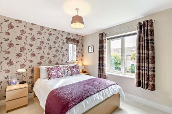 4 bed Detached for sale Image 8