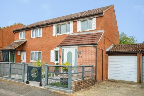 Greenside, Borehamwood, WD6