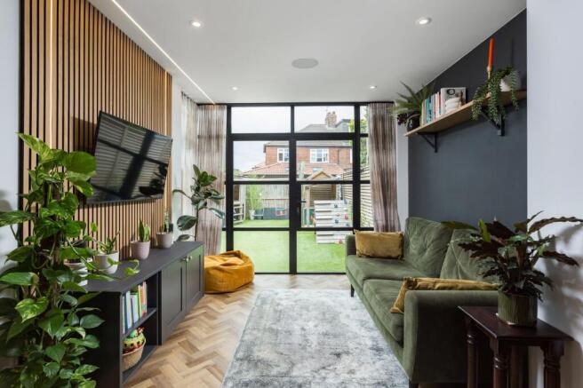 6 bed Terraced for sale Image 8