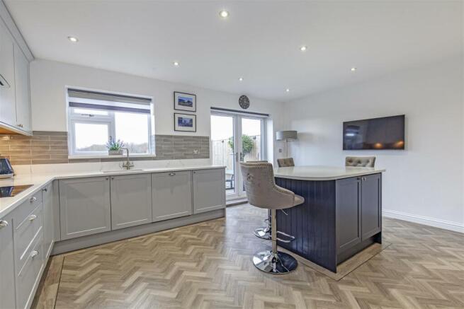 Kitchen-1.jpg