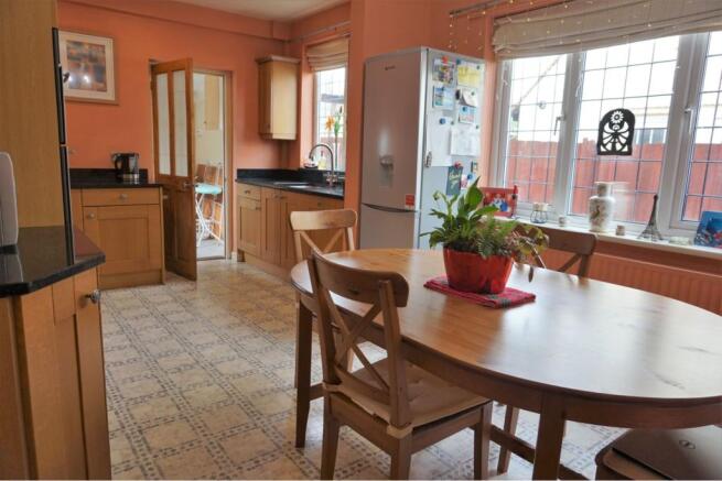 Kitchen/Breakfast