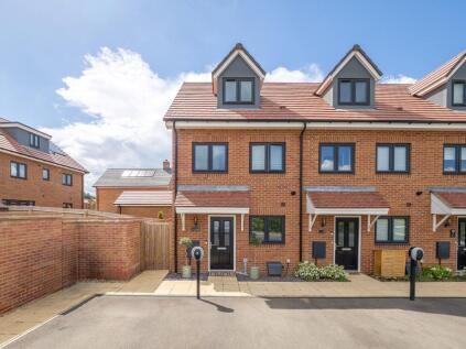 Thyme Close, Daventry, NN11