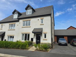 11, Cilgant Meredith, Penllergaer, Swansea SA4 9HS