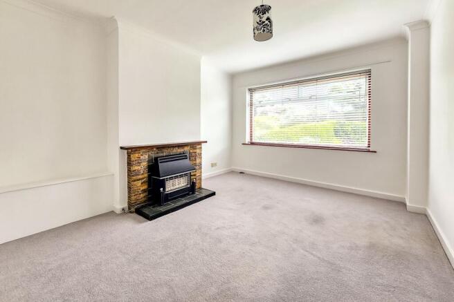 3 bed Semi-Detached for sale Image 4