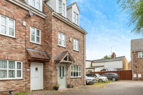 Old Bakery Close, Wimblington, March