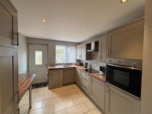2 bed Cottage for sale Image 6