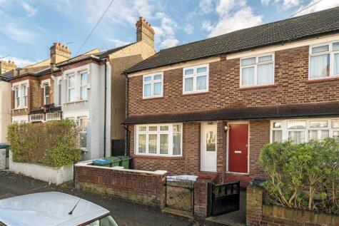 Eastcombe Avenue, Charlton