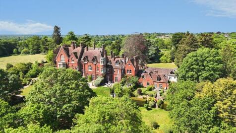 Hitcham House, Hitcham Lane, Burnham, Buckinghamshire