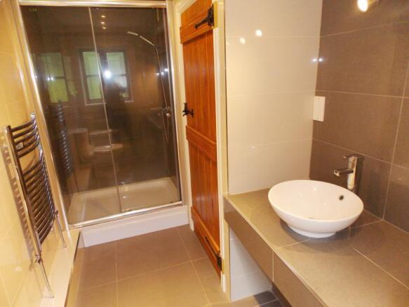 Ensuite