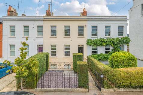 Carlton Street, Cheltenham, GL52