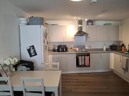Henley Approach, Northfleet, Gravesend, Kent