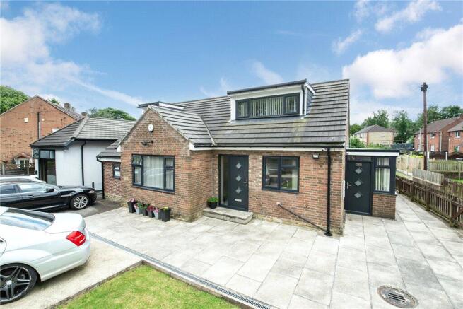 4 bed Detached for sale Image 12