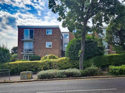 Chalkwell Avenue, Westcliff-On-Sea