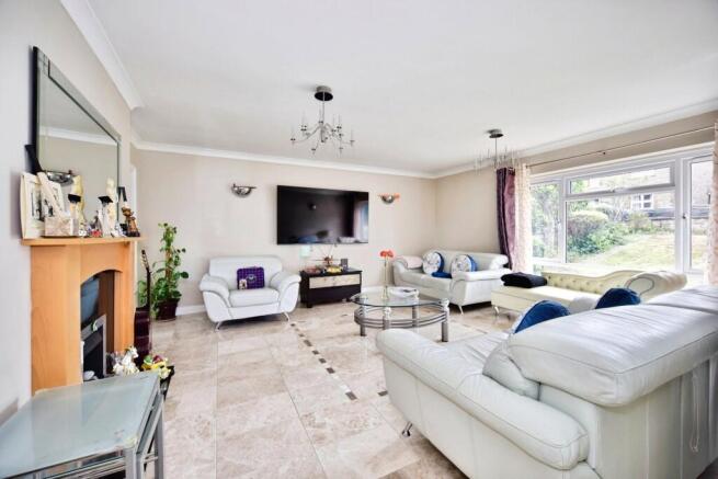 Queens Road, Maidstone, Kent, ME16 photo 4