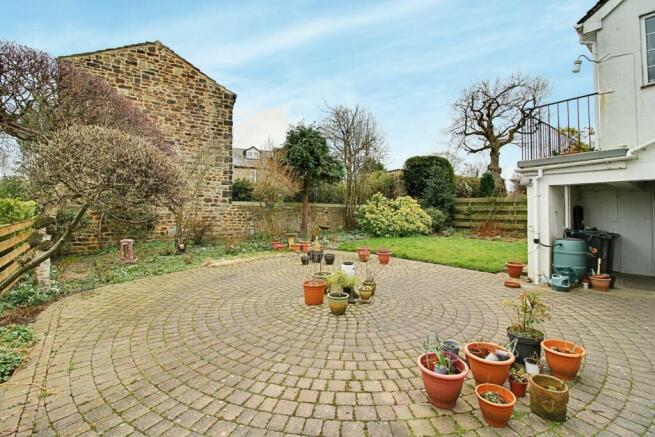 Garden (1).jpg