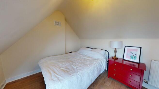 ATTIC ROOM ONE/BEDROM 5