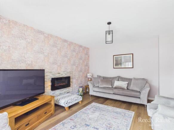 2 bed Bungalow for sale Image 4