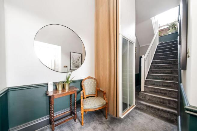 2 bed Apartment for sale Image 4