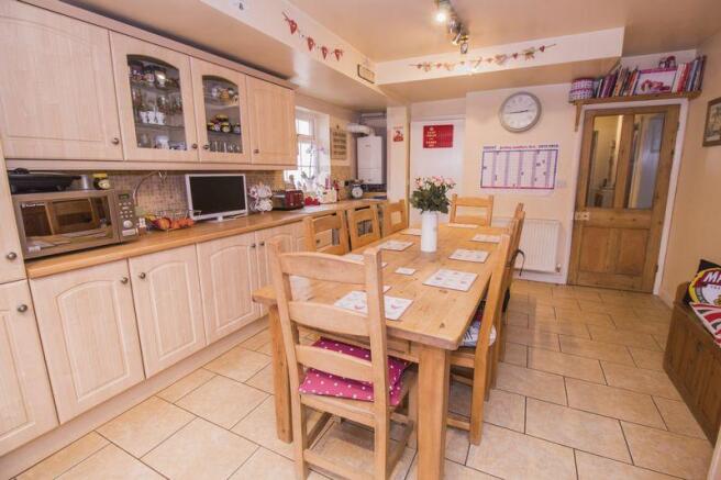 Kitchen / Diner