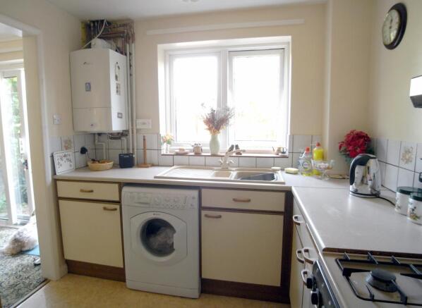 good size kitchen