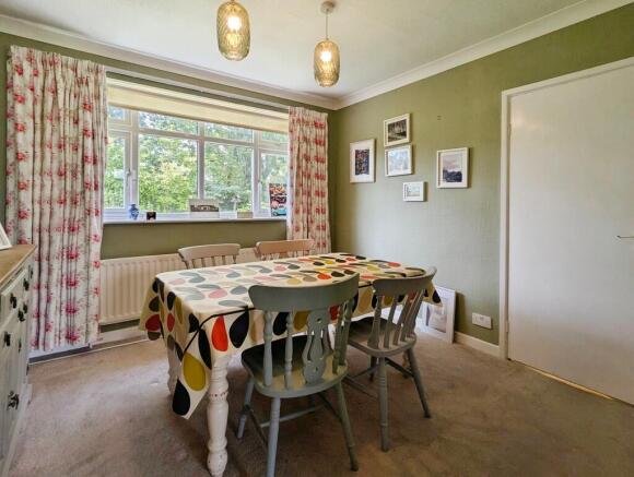 3 bed Detached Bungalow for sale Image 4
