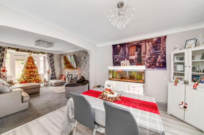 3 bed Detached for sale Image 12
