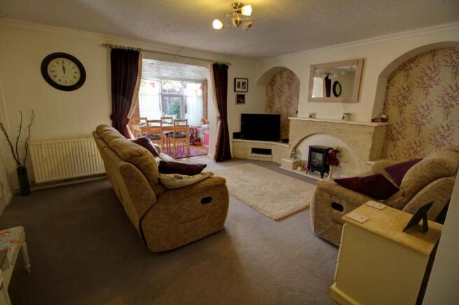 Lounge Photo 1