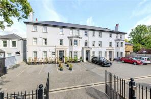Flat 15a, Laurel Bank House, Bromley Common, Bromley BR2 9LS