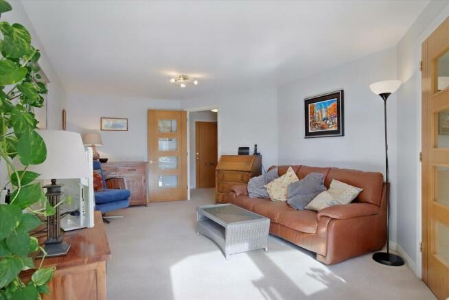 8574724-interior14-800.JPG