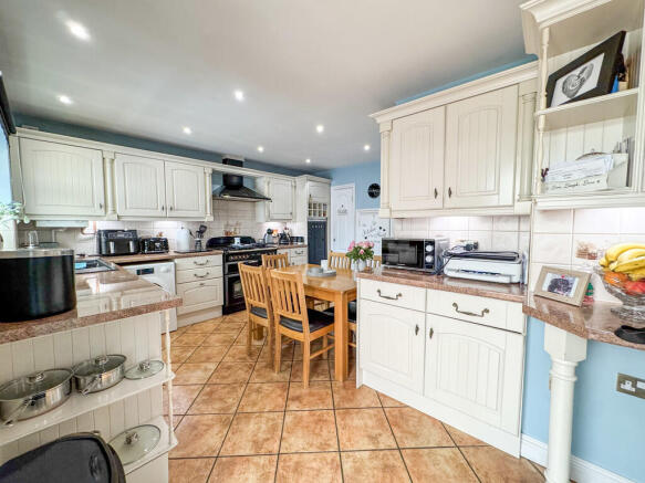 kitchen-diner2