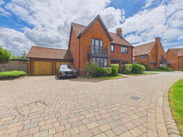 18, Gordons Way, Crawley RH11 9SJ