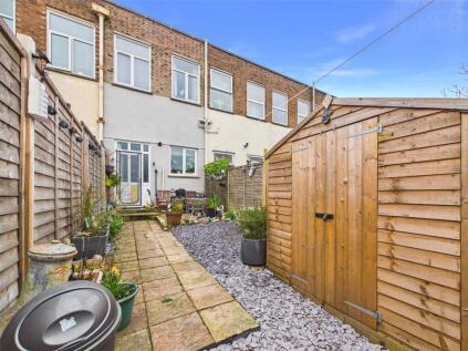 Hamilton Court, Hesters Way Road, Cheltenham, Gloucestershire, GL51