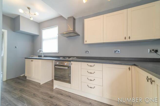 Kitchen/Dining & Family Room