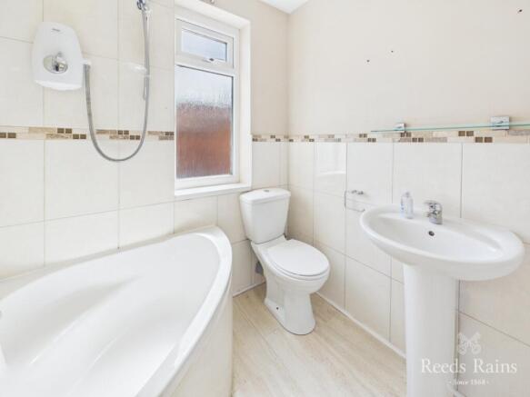 3 bed Semi-Detached for sale Image 10