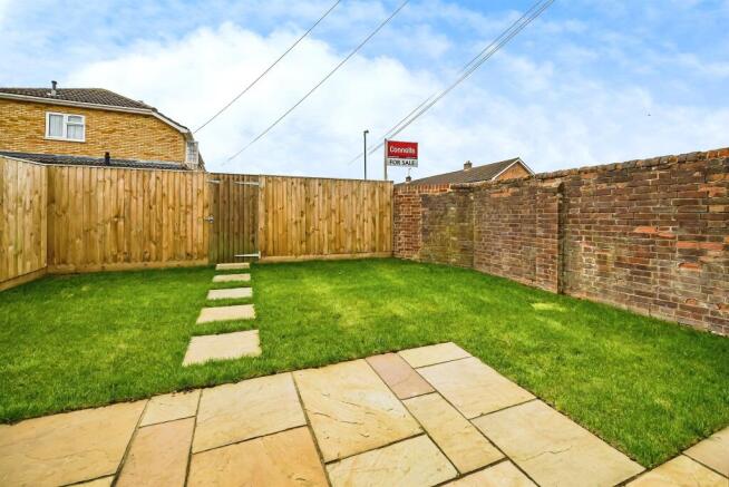 Meadowcroft, Aylesbury photo 4