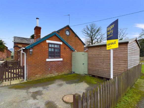 School house new external 3.jpg