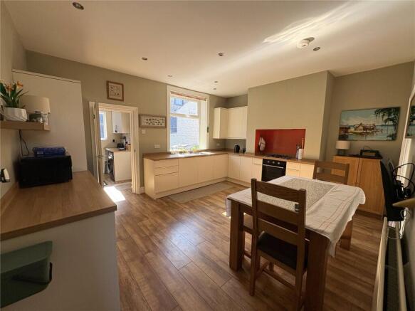 Kitchen Diner