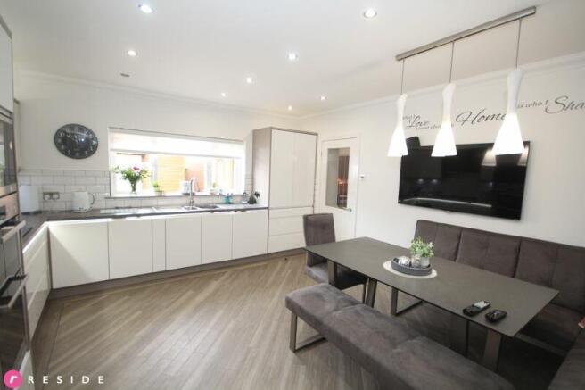 Dining Kitchen