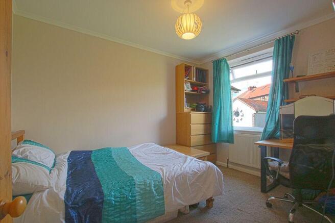 Bedroom 2 (Double)