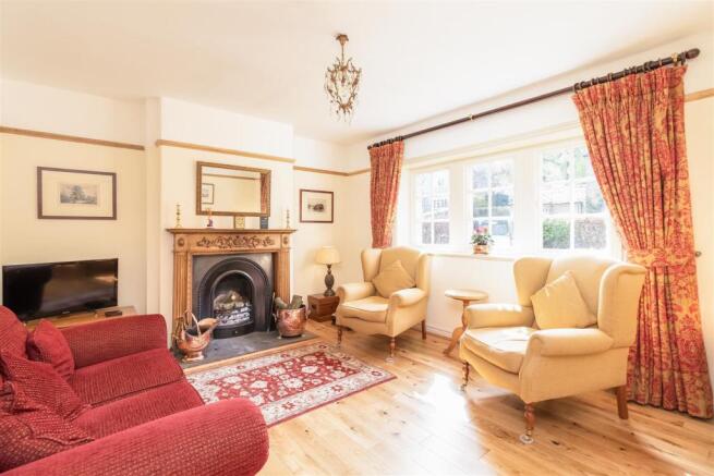 SITTING ROOM