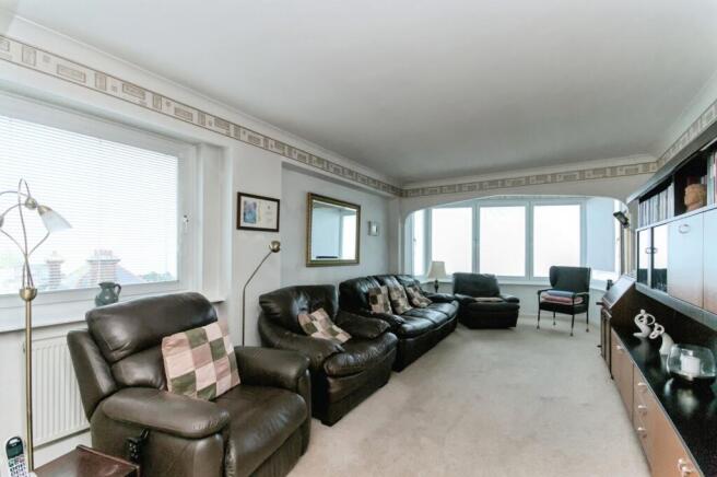 pbox-IMG.jpg